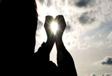 炒股票网上可以开户:股票开户怎么才能低佣金-美联储大消息！她回应特朗普：不会辞职！黄金走高